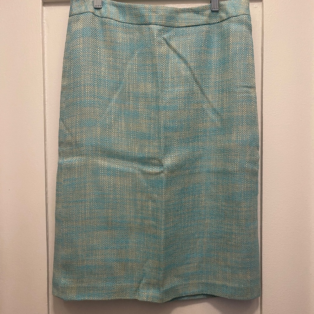 Two-tone Fabric Pencil Skirt with Back Slit - Size 6